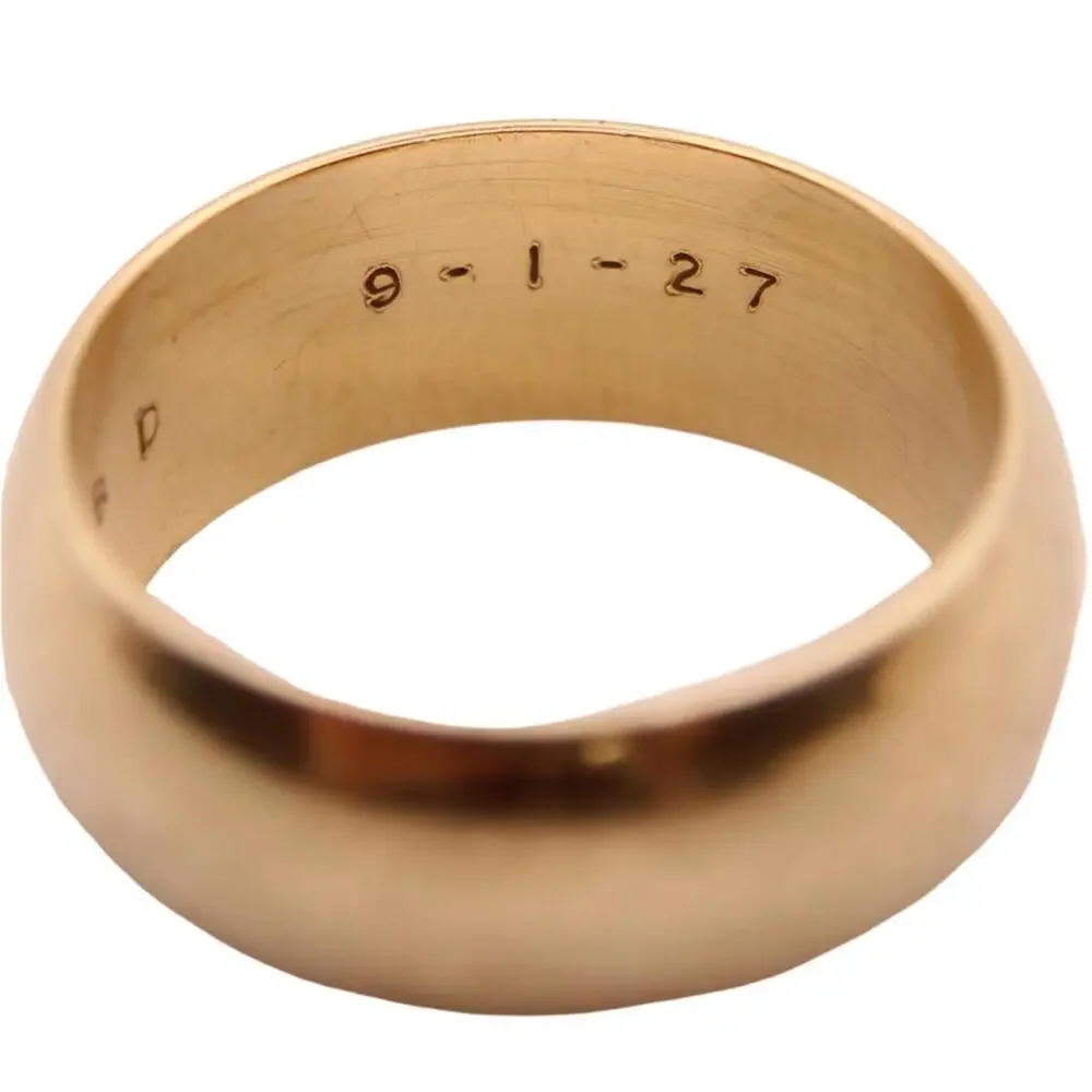 *SOLD* Vintage 14kt Yellow Gold Polished Wide Cigar Band Engraved Ring - Picture 2 of 9